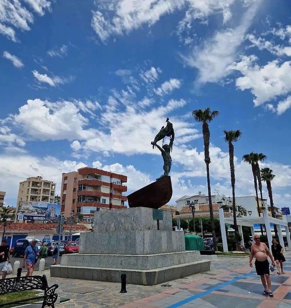 Apartamento Lidia Planta 2, La Carihuela 1ª Linea Playa, Vistas Mar, Buhardilla 1 Dormitorio, 40 M2, 1-3 Huesped, Terraza, Wifi Torremolinos Apartment