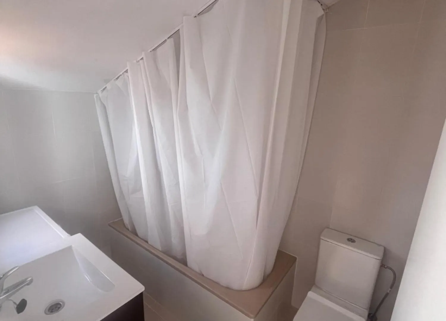 Apartmán Apartamento Lidia Planta 2, La Carihuela 1ª Linea Playa, Vistas Mar, Buhardilla 1 Dormitorio, 40 M2, 1-3 Huesped, Terraza, Wifi Torremolinos