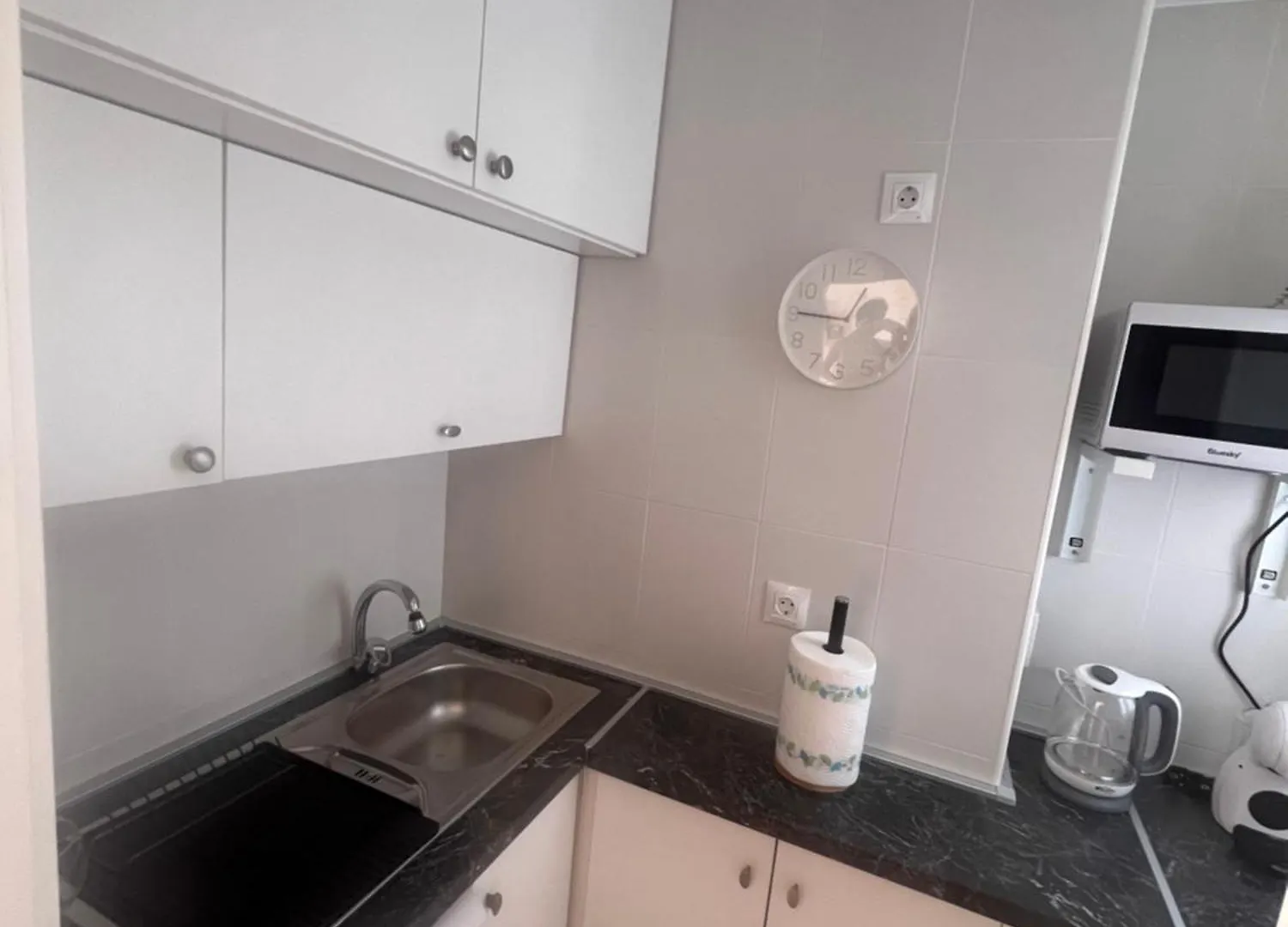 Apartamento Lidia Planta 2, La Carihuela 1ª Linea Playa, Vistas Mar, Buhardilla 1 Dormitorio, 40 M2, 1-3 Huesped, Terraza, Wifi Torremolinos 0*,  Španělsko