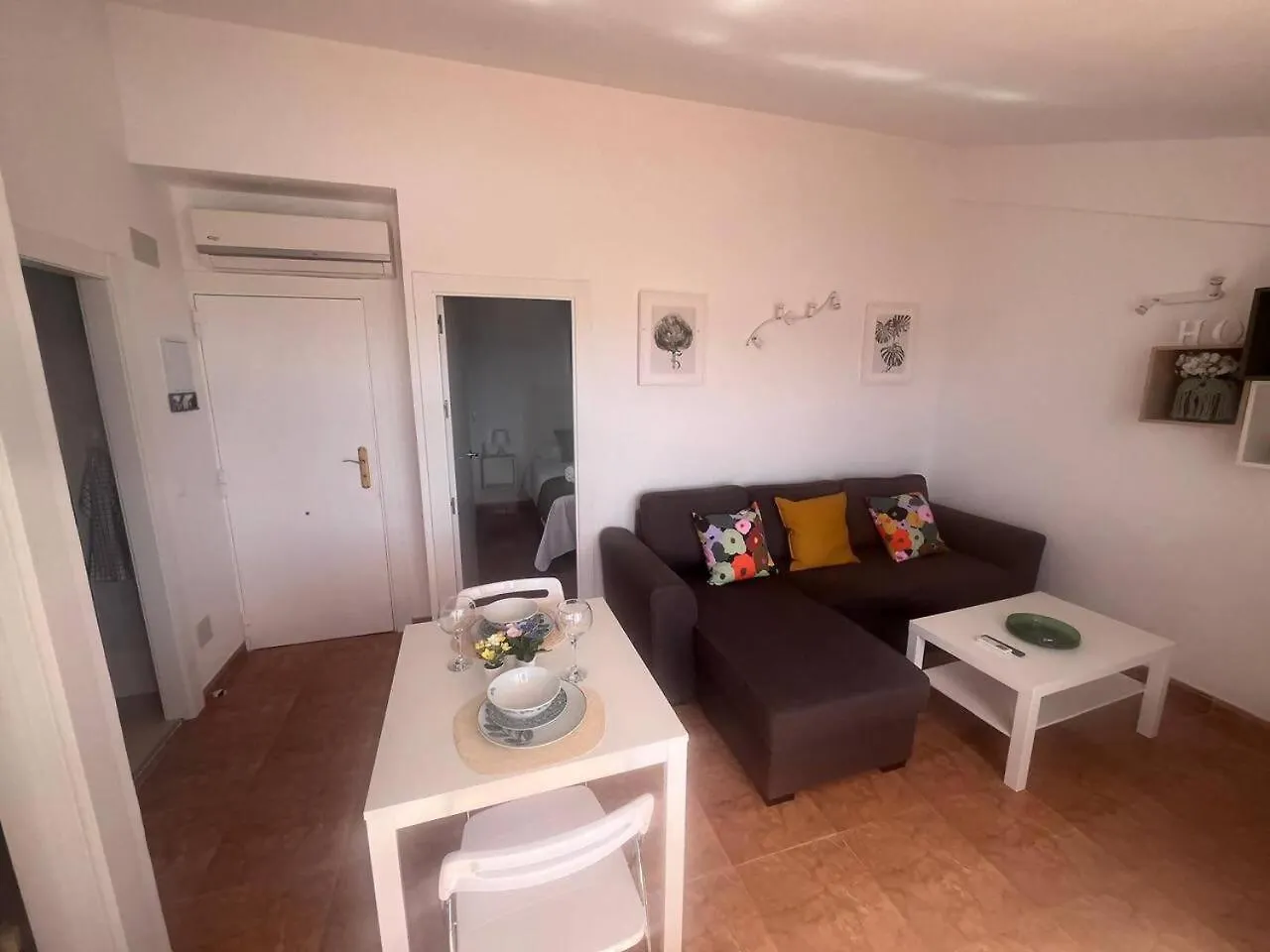 Apartmán Apartamento Lidia Planta 2, La Carihuela 1ª Linea Playa, Vistas Mar, Buhardilla 1 Dormitorio, 40 M2, 1-3 Huesped, Terraza, Wifi Torremolinos Španělsko