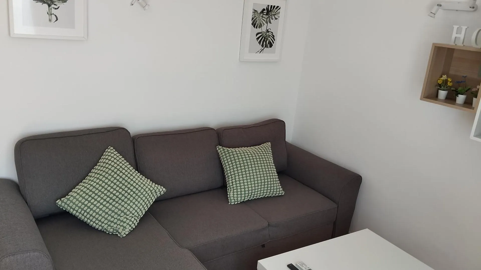 Apartamento Lidia Planta 2, La Carihuela 1ª Linea Playa, Vistas Mar, Buhardilla 1 Dormitorio, 40 M2, 1-3 Huesped, Terraza, Wifi Torremolinos 0*,  Španělsko